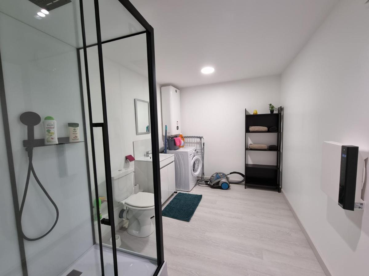 Grand studio Gravelines centre , 5 mn du cnpe et de la plage, absence de chambre privative Extérieur photo